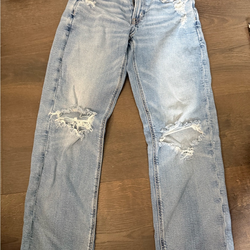 American Eagle Outfitters Light Blue Distressed Straight Leg Jeans